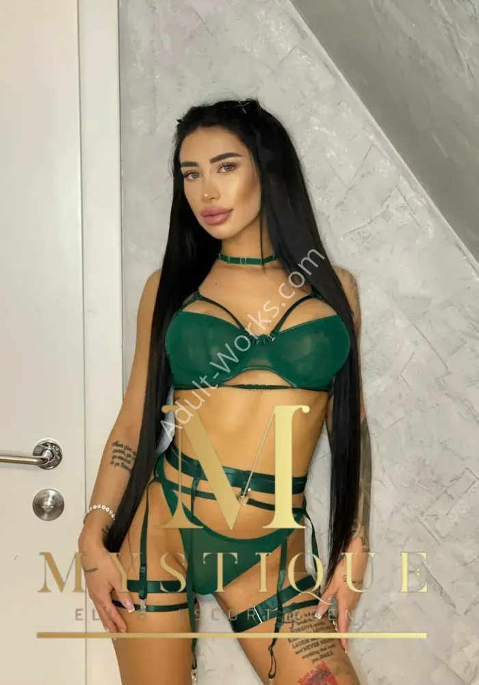Renata, Caucasico