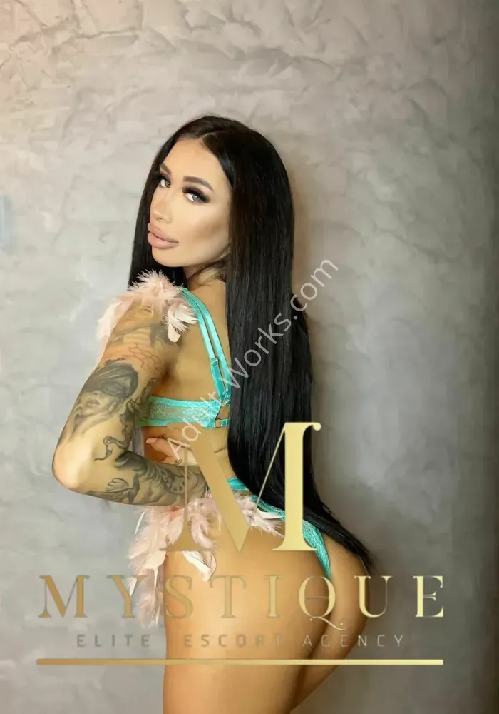 Renata, Caucasico