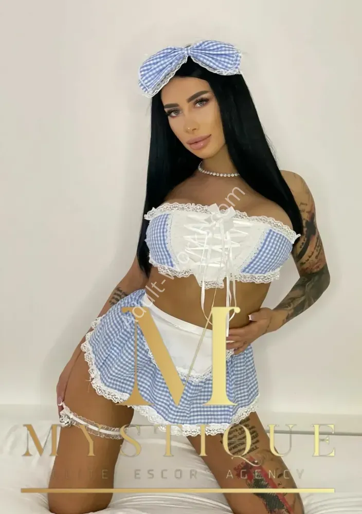 Renata, Caucasico