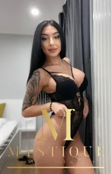 Tania, Caucasico