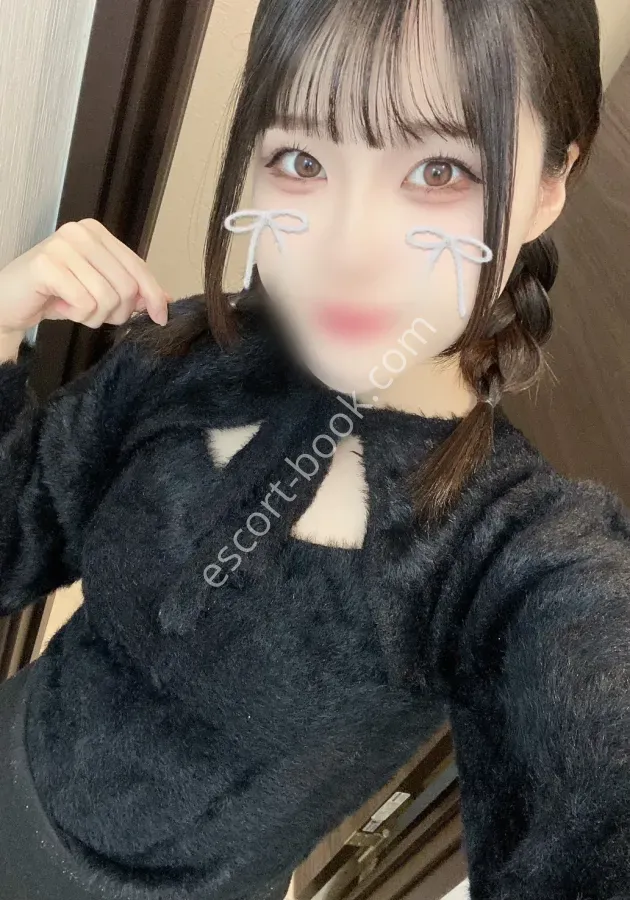 Sayu, Asian
