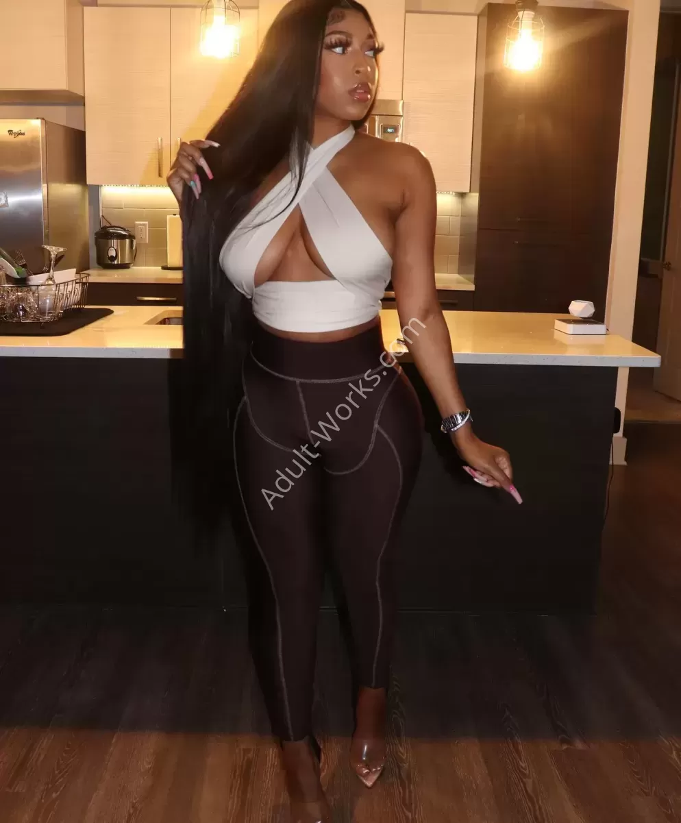 Amber , Ebony