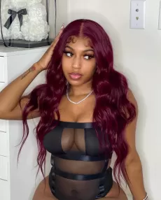 Amber , Ebony
