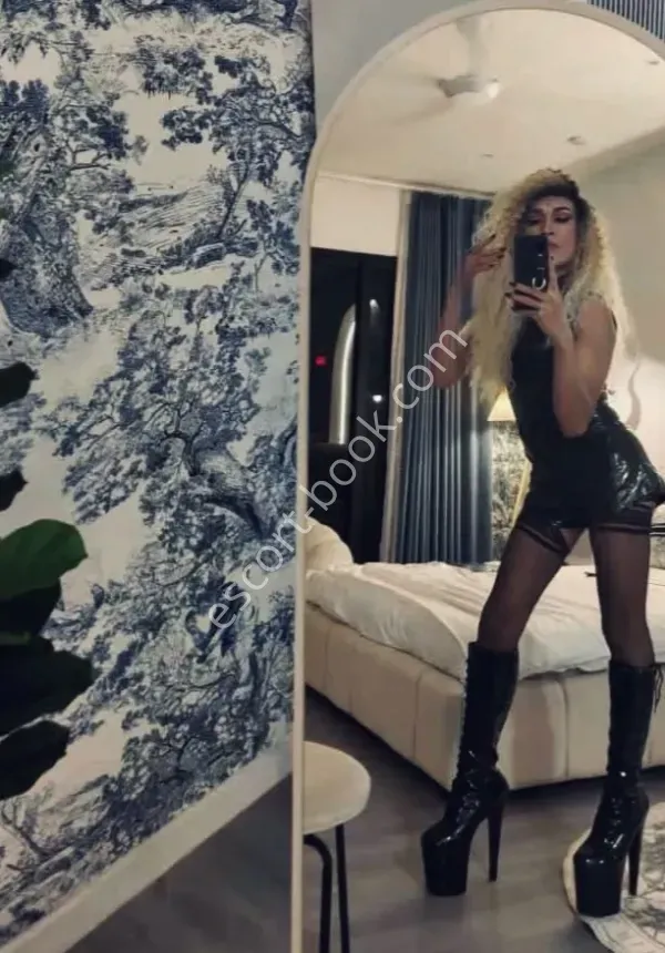 Mistress Queen Katty, Kuala Lumpur 