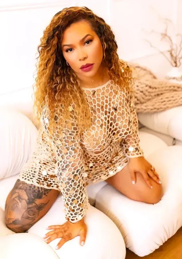 Jessy, Lateinisch