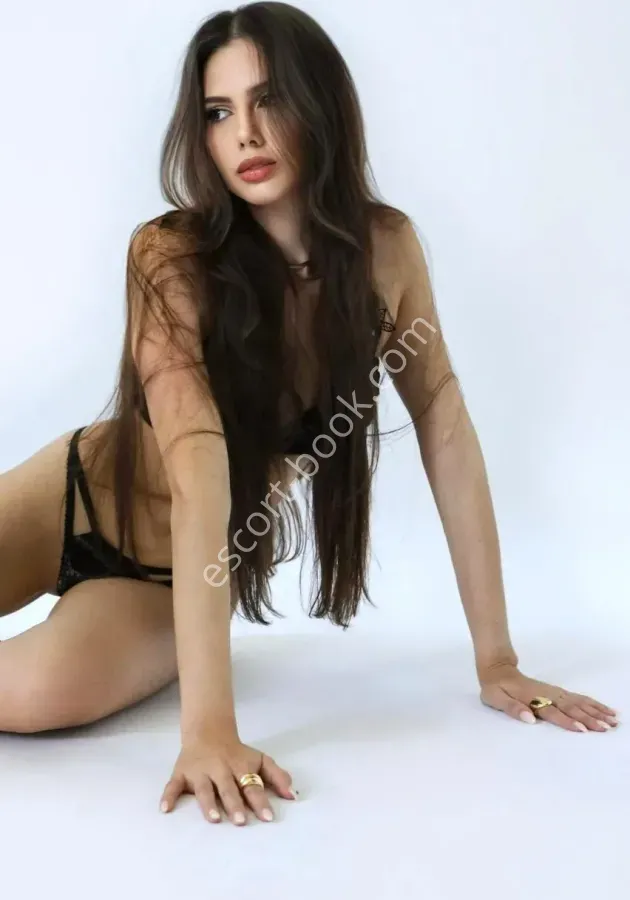 Zahara, Latin